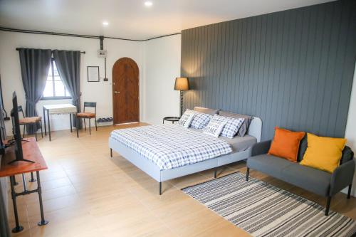 Postel nebo postele na pokoji v ubytování SLEEP SLEEP SUANPHAK Homestay
