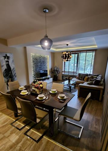 Μια τηλεόραση ή/και κέντρο ψυχαγωγίας στο Jedynka Apartments