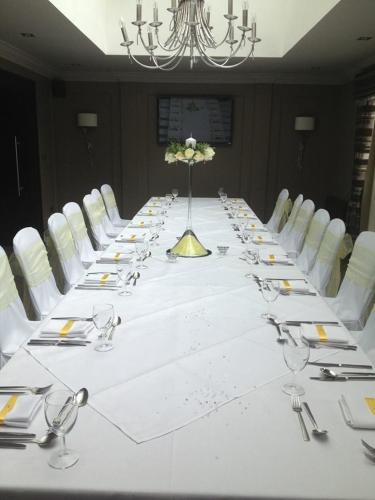 Φωτογραφία από το άλμπουμ του Dumfries Arms Hotel σε Cumnock