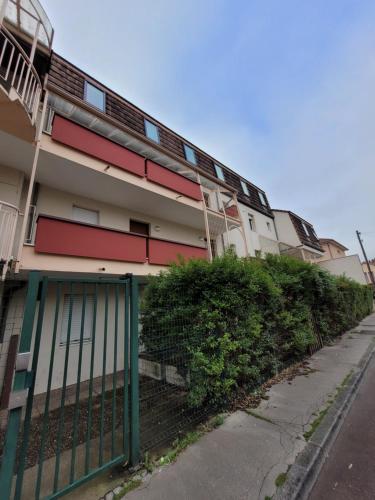 Quartier République avec terrasse