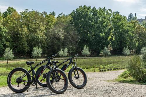 Ciclismo en Agriturismo Merigge Wellness & Spa Montepulciano o alrededores