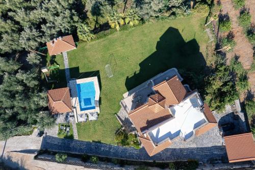 Πισίνα στο ή κοντά στο Villa Sevdas