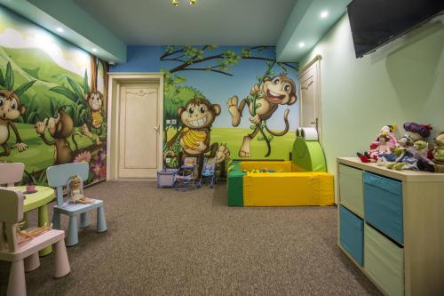 Dětský klub v ubytování Carlina Hotel & SPA