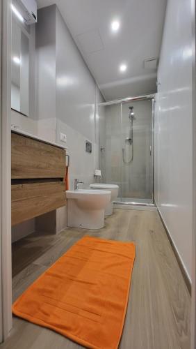 Casa Volsci, 2 camere 2 bagni, Roma centro