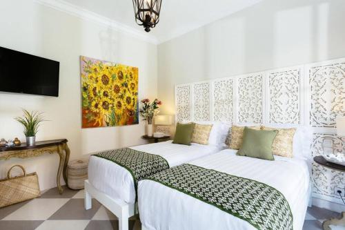 Villa Kayan – Gorgeous 2BR Seminyak gem, fabulous location steps from restaurants, cafes and shopping