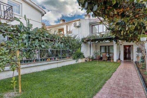Apartment Lucijan