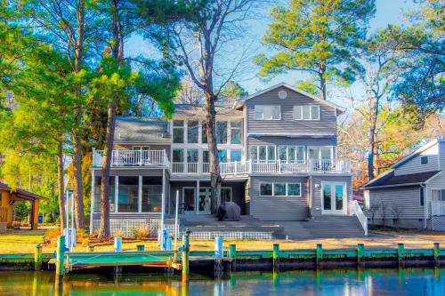 Newport Dr 82 – Photos 2