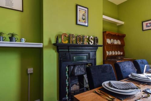Traditional 3-Bed Property in Pontcanna with Parking photo 28