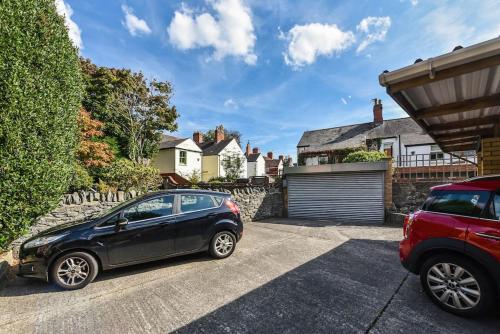 Traditional 3-Bed Property in Pontcanna with Parking photo 49