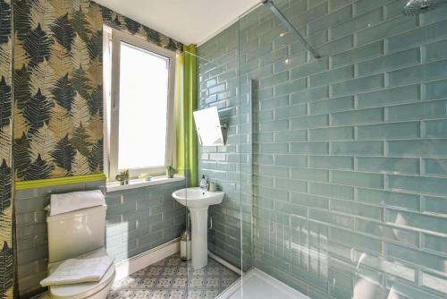 Traditional 3-Bed Property in Pontcanna with Parking photo 8