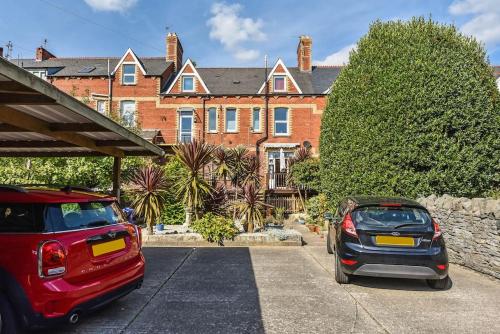 Traditional 3-Bed Property in Pontcanna with Parking photo 48