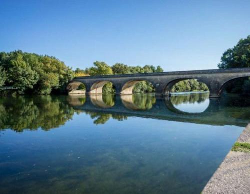 Φυσικό τοπίο κοντά σε αυτή η παραθεριστική κατοικία