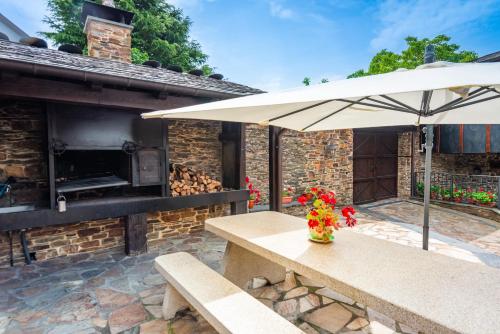 Patio nebo venkovní prostory v ubytování Balcón de Oscos
