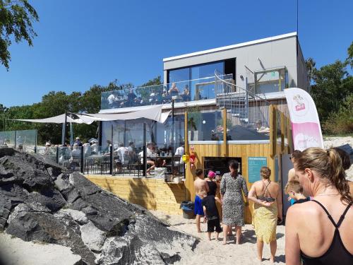 Gallery image of Cozy cottage 250 m from Kämpinge beach in Höllviken