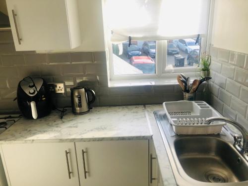 Fotografie z fotogalerie ubytování Charming Town centre 3 double beds home free parking v destinaci Tonbridge