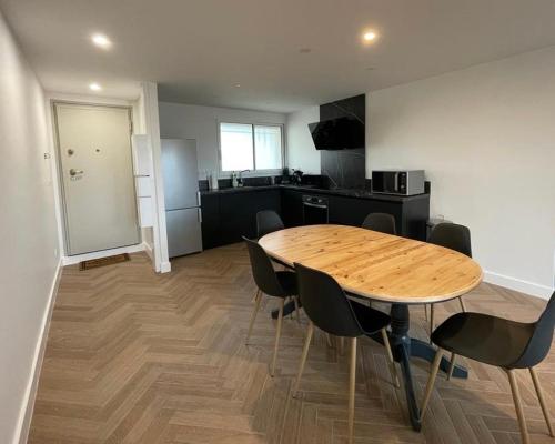 Кухня или мини-кухня в Appartement cosy avec vue imprenable sur la cité
