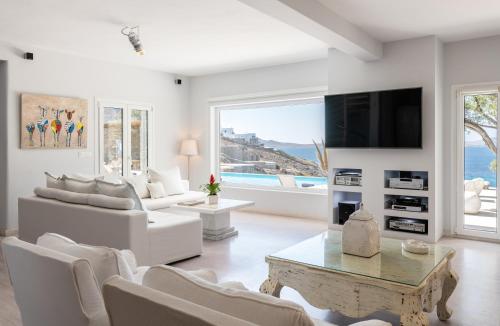 Villa Deloxenia by Ethos Hospitality