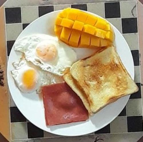 Možnosti snídaně pro hosty v ubytování Takbo Beach Resort