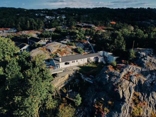 Gallery image of Idyllic Cabin in Lillesand fantastic ocean view in Lillesand