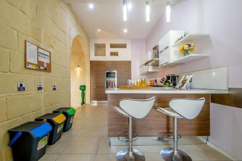 Una cocina o zona de cocina en Kampnar Holiday Home