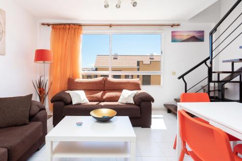 Home2Book Duplex El Medano Pool & Terrace