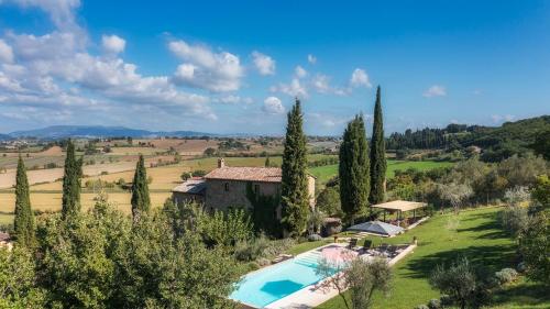 LA VECCHIA PIEVE 8, Emma Villas
