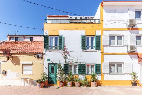 Vita Portucale ! Costa Caparica Triplex w/ Terrace