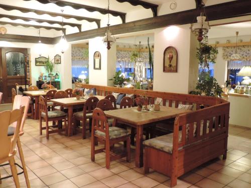 Restaurace v ubytování Gasthaus Weber