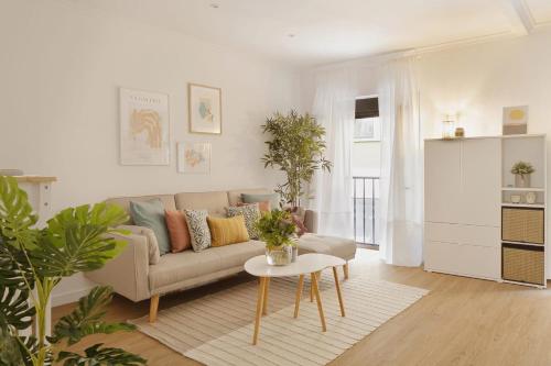 Kuchyň nebo kuchyňský kout v ubytování 155A - Apartamento junto al Puerto Deportivo Gijón