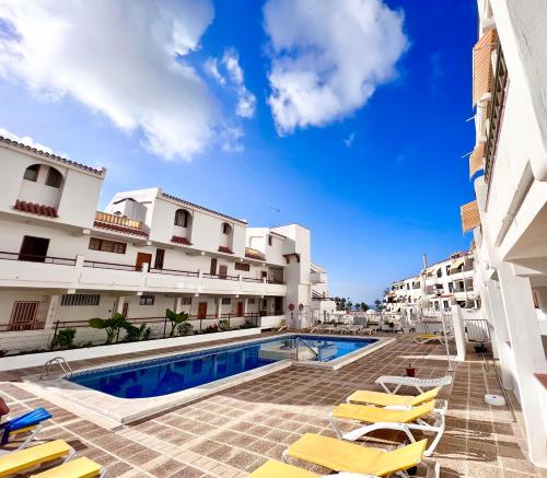 Los Cristianos 1 Bed Apartment