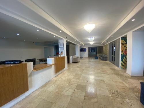 El lobby o recepción de Hotel Azur