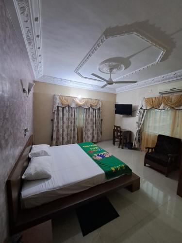 Postel nebo postele na pokoji v ubytování Bois vert Hôtel