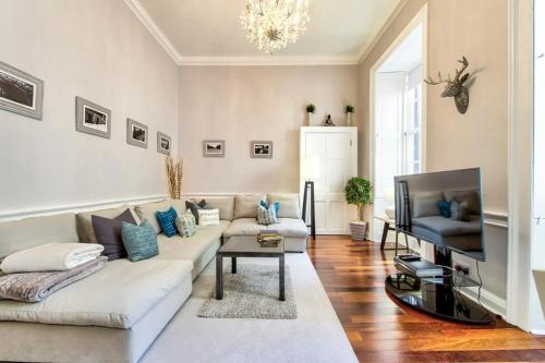Gorgeous apartment in the heart of New Town photo 6