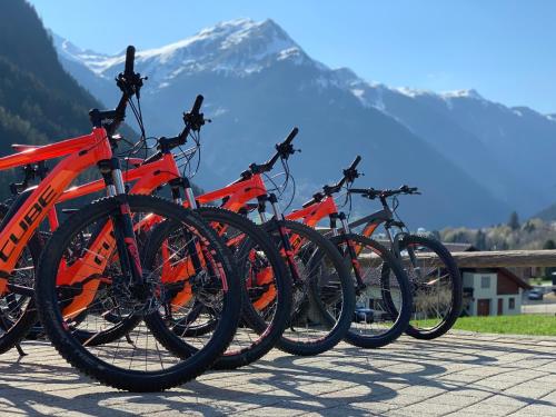 Jízda na kole v ubytování Genusshotel Vermala Montafon nebo okolí