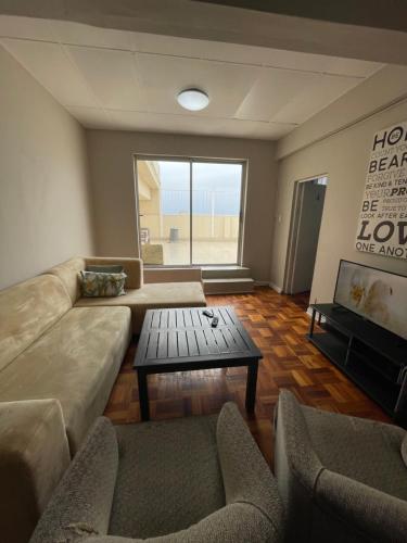 Posezení v ubytování Luyindalo Accomodation at Granten Heights