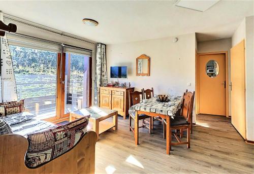 Résidence Pistes - Appartement agréable · Vue Pistes · Balcon MAE-4924