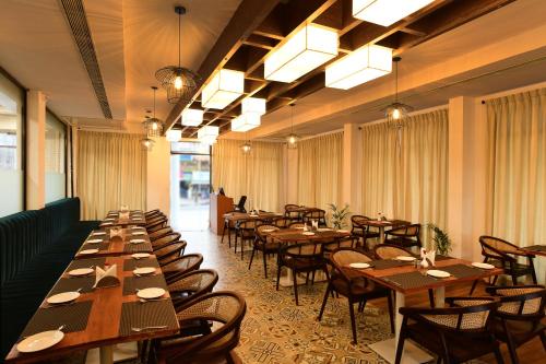 Restaurace v ubytování The Coral Kanyakumari