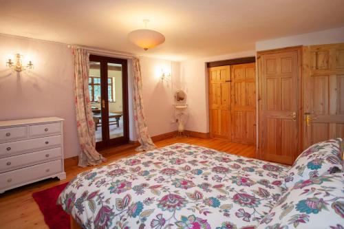La Villa Olli -Natural pool & Jacuzzi photo 12