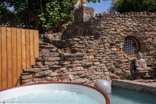 La Villa Olli -Natural pool & Jacuzzi photo 18