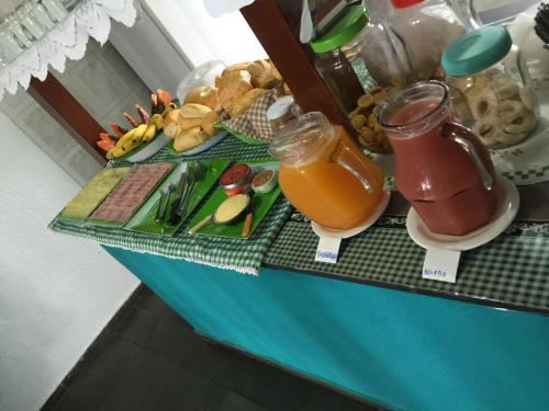 Makanan di atau berdekatan inn ini