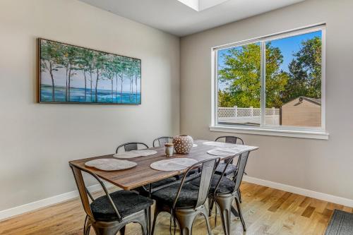 Foto dalla galleria di East Bremerton Beauty a Bremerton