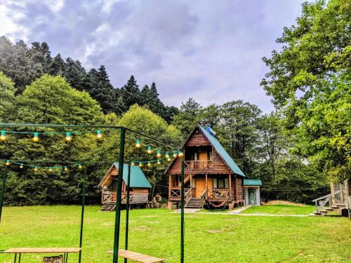 Zahrada ubytování Cottage Tsivtskala in Racha, near Shaori