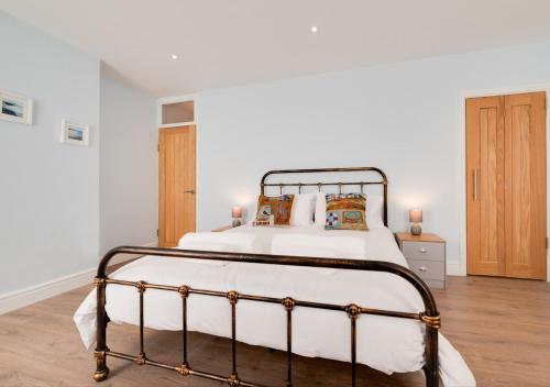 Легло или легла в стая в Beecroft Cottage