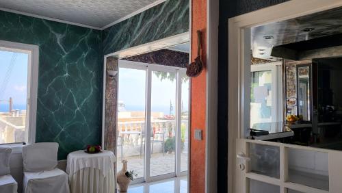 Charming Studio in Heraklion Prefecture with Private Entrance and Scenic Views