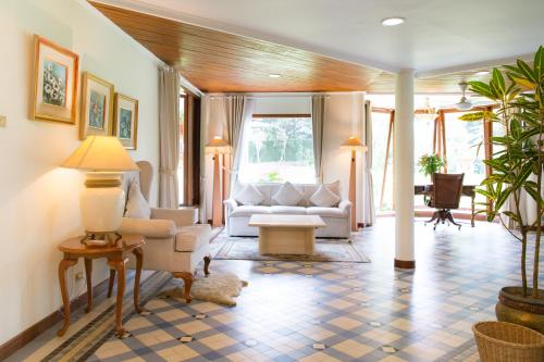 Posezení v ubytování Gardenia Park Villa Jeumpa