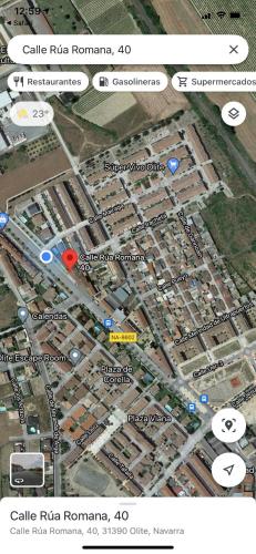 a map of a city with a red circle at Casa hugo olite in Olite