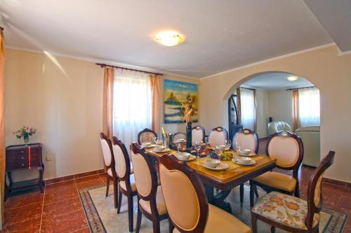 House Sisan 2209 – Photos 2