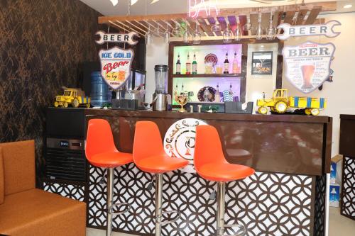 THE HOTEL PARADISE – Photos 2