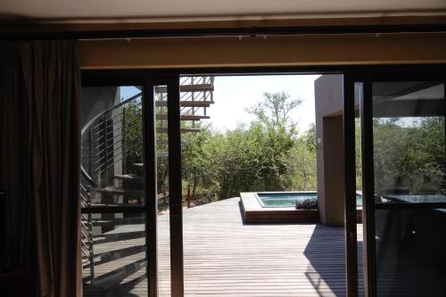 Bazén v ubytování Kruger National Park Mjejane Private Game Reserve nebo v jeho okolí
