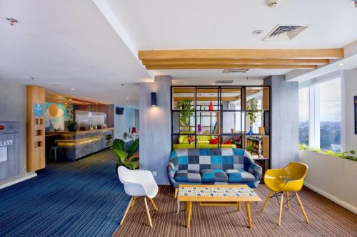 deka hotel surabaya hr muhammad by owner